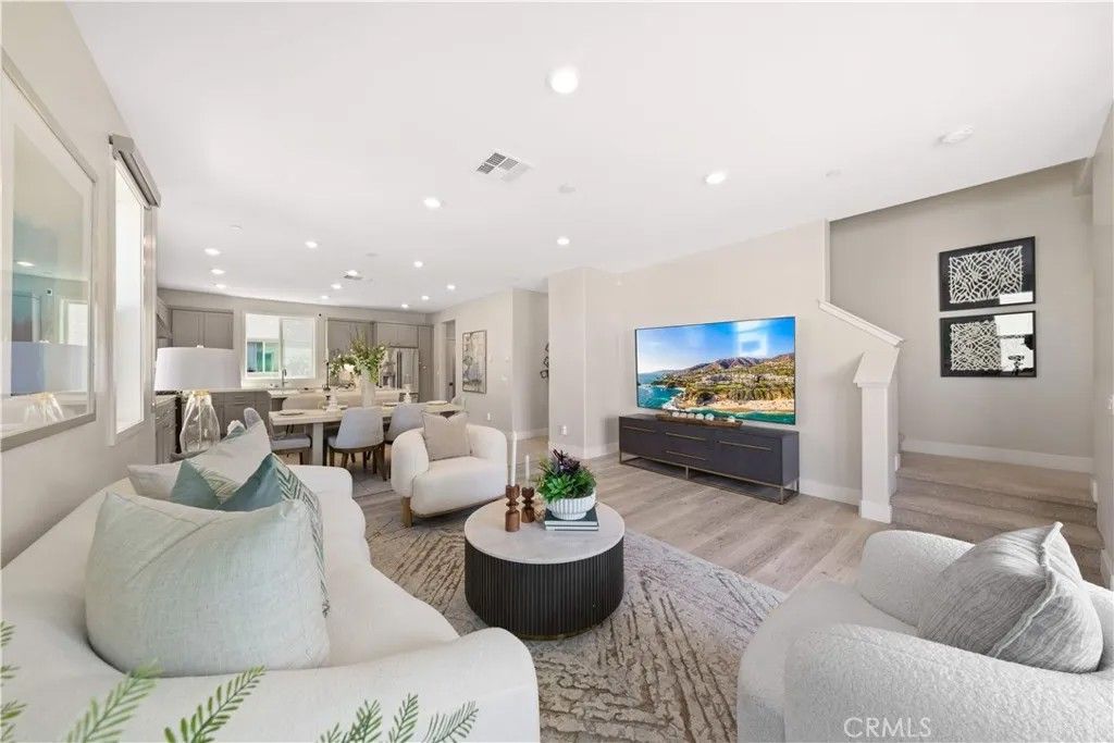 Photo of 411 Chorus, Irvine, CA 92618 (MLS # OC26096080)