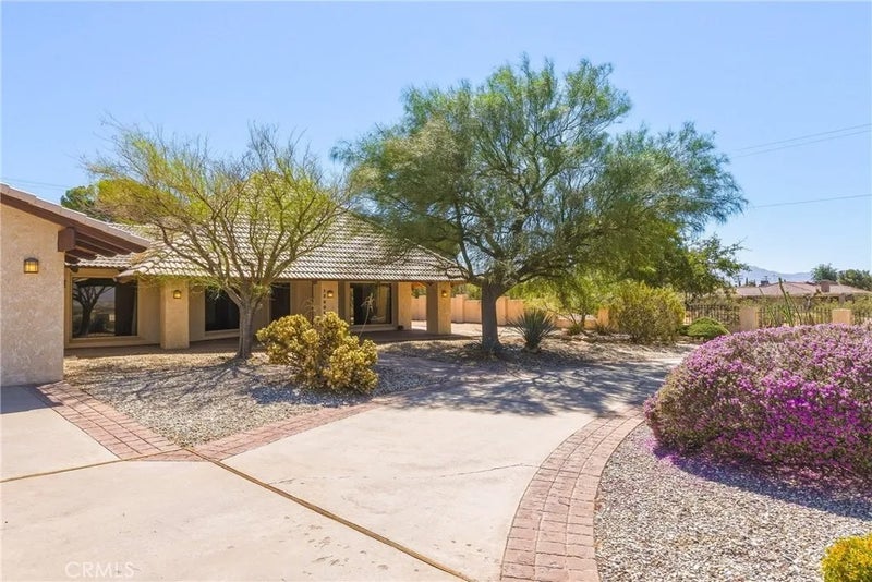 13009 Rincon