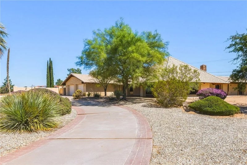 13009 Rincon