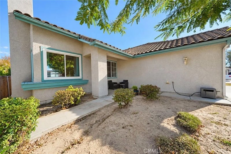 41168 Vincennes Court