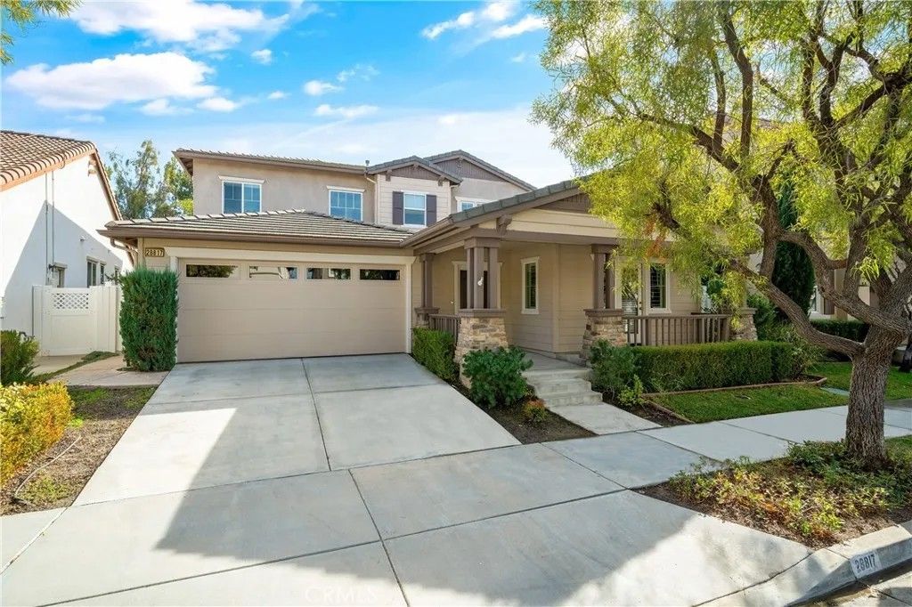 Photo of 28817 Edenton Way, Temecula, CA 92591 (MLS # SW26092985)