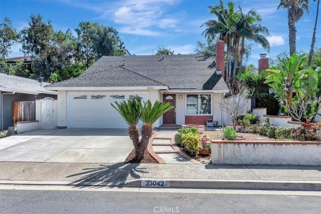 Photo of 23042 Via San Gabriel, Mission Viejo, CA 92691 (MLS # PW26063870)