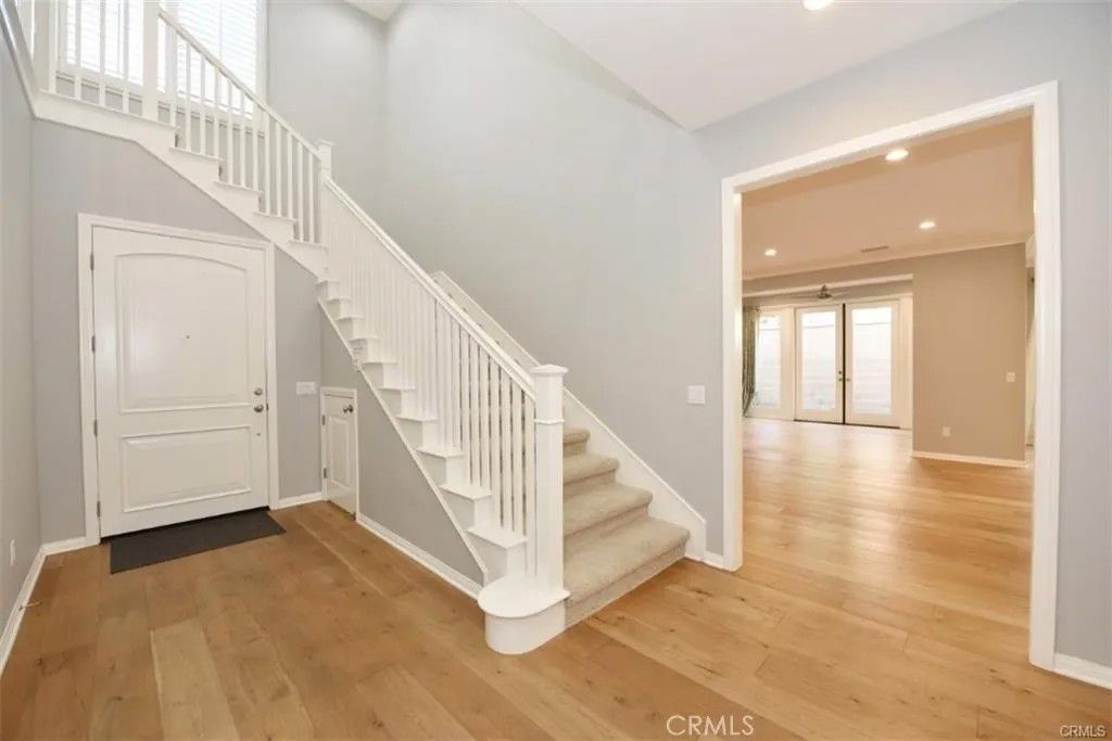 Photo of 237 Wyndover, Irvine, CA 92620 (MLS # NP26092161)