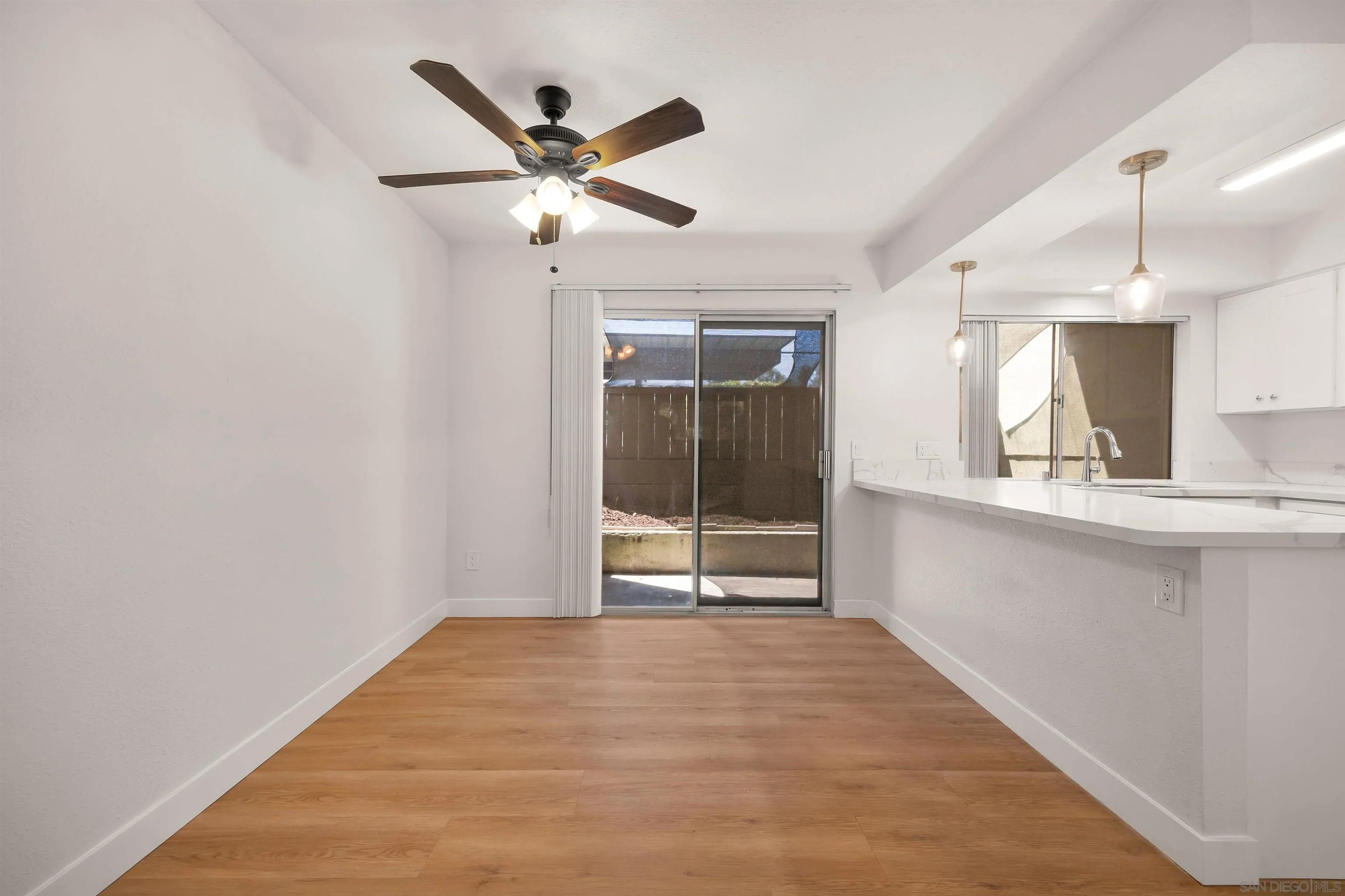 7982 Mission Center C