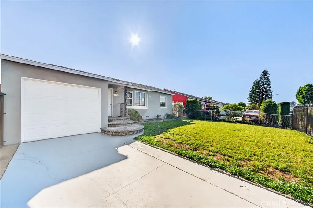 14328 S Cahita