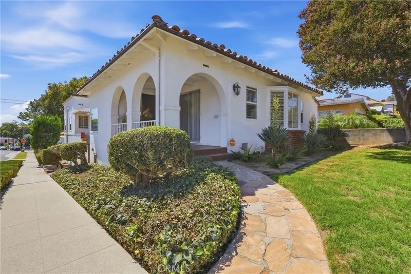 4400 W 59th Place