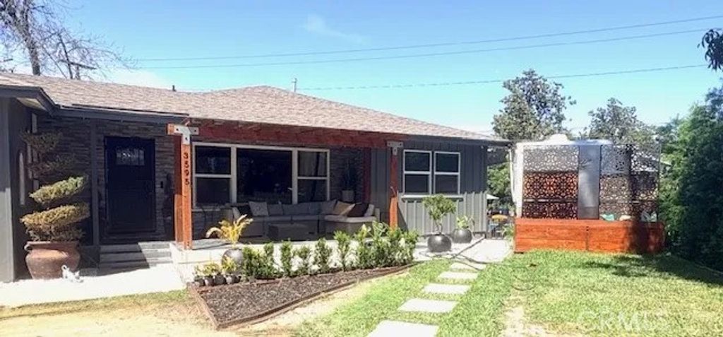 Photo of 3595 Timothy Way, Riverside, CA 92506 (MLS # IV25276894)