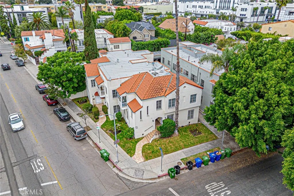 5355 W 8TH Street