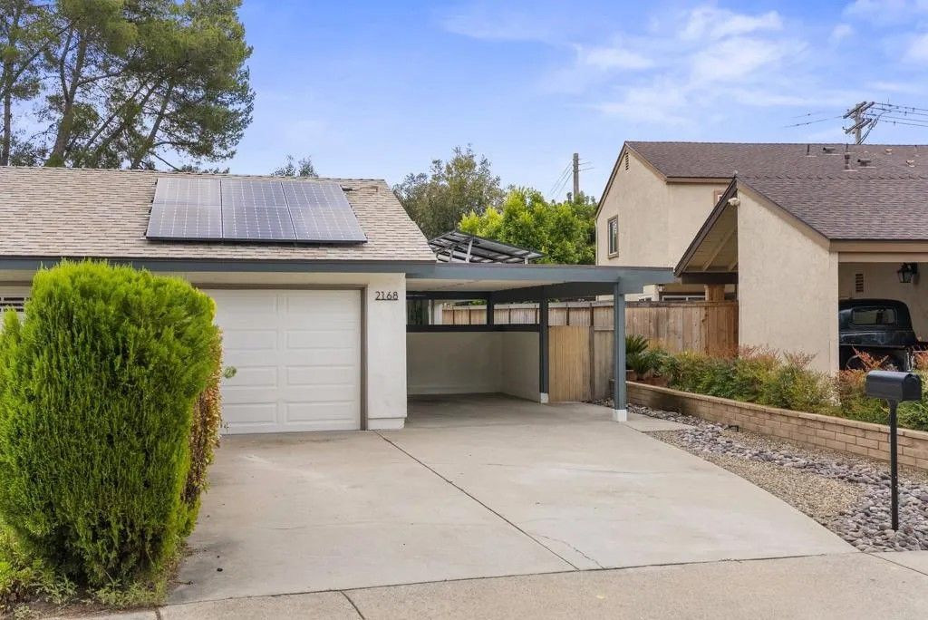 Photo of 2168 Country Place, Escondido, CA 92026 (MLS # NDP2604391)