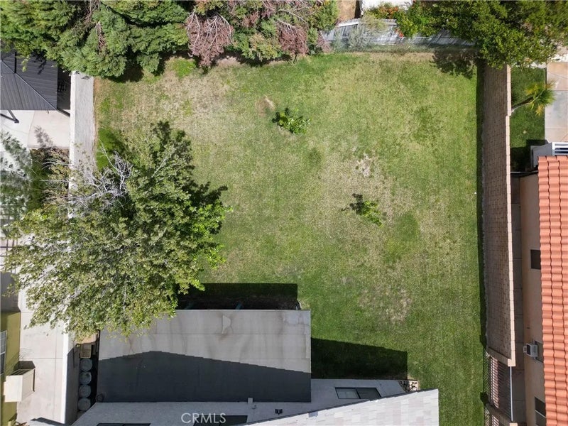 18180 Lakeview
