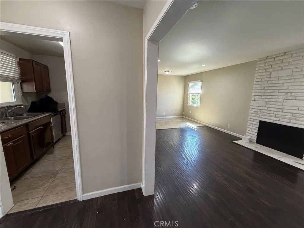 Photo of 20252 Archwood Street, Winnetka, CA 91306 (MLS # OC26054353)