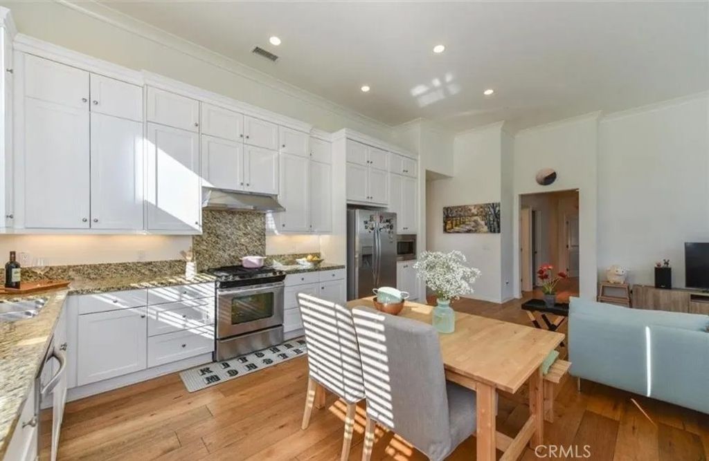 Photo of 202 Kempton, Irvine, CA 92620 (MLS # OC26010199)