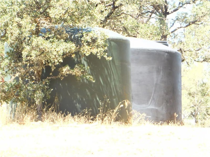 997 Watertrough Rd