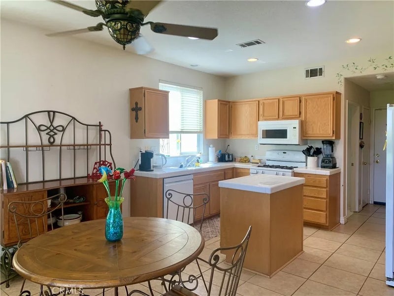 33111 Eagle Point