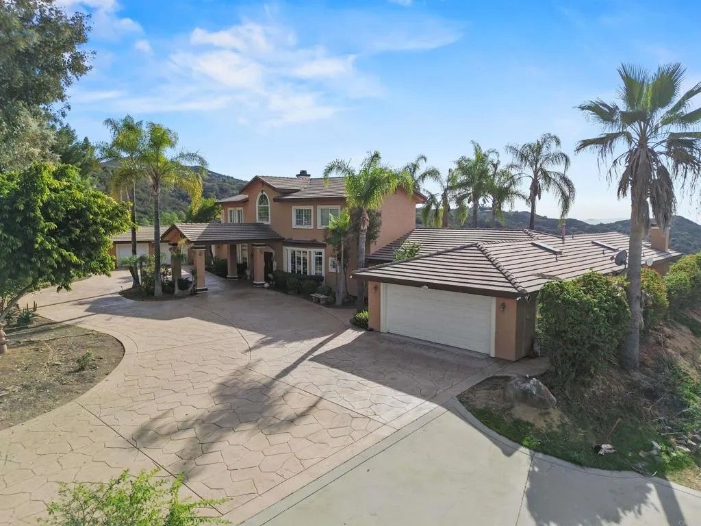 Photo of 11535 Alps Way, Escondido, CA 92026 (MLS # NDP2606031)