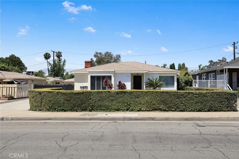 915 N Santa Anita Avenue