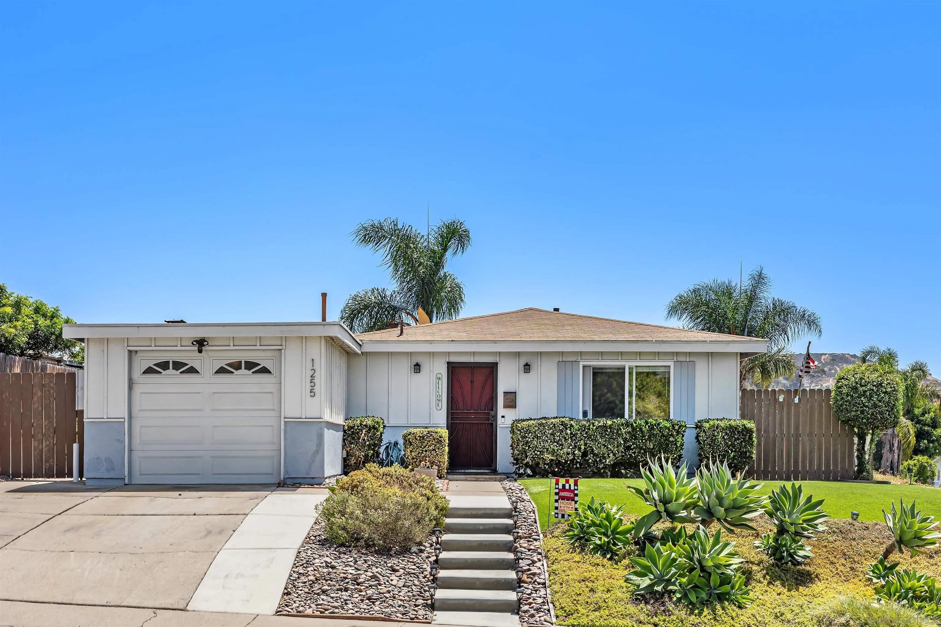 1255 TWINING AVE