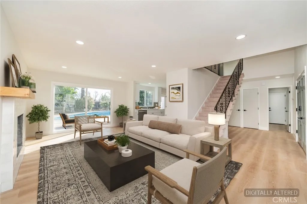 1204 Dickenson Court