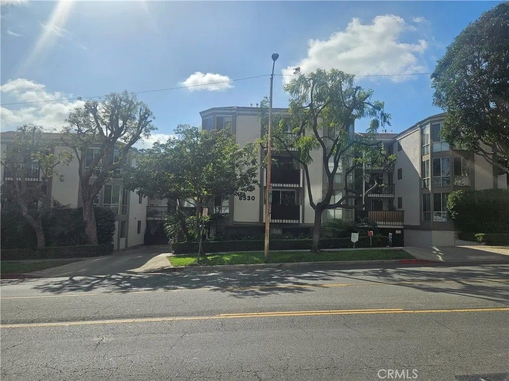 Photo of 8530 Holloway Drive #303, West Hollywood, CA 90069 (MLS # SB26008781)