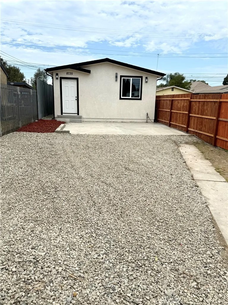 8735 Beach