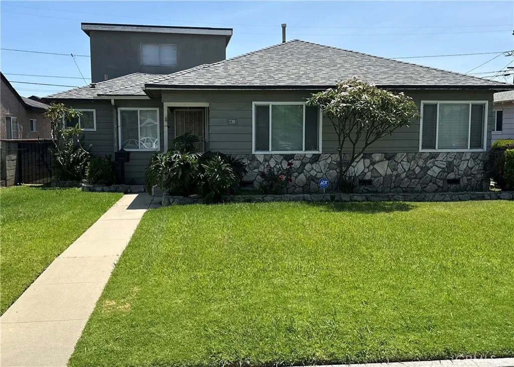 8818 Aldrich