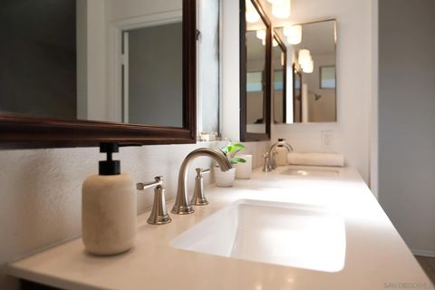 Tiny photo for 4835 Glenhaven Dr, Oceanside, CA 92056 (MLS # 250045473)