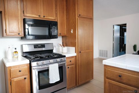 Tiny photo for 4835 Glenhaven Dr, Oceanside, CA 92056 (MLS # 250045473)