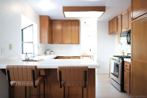 Tiny photo for 4835 Glenhaven Dr, Oceanside, CA 92056 (MLS # 250045473)