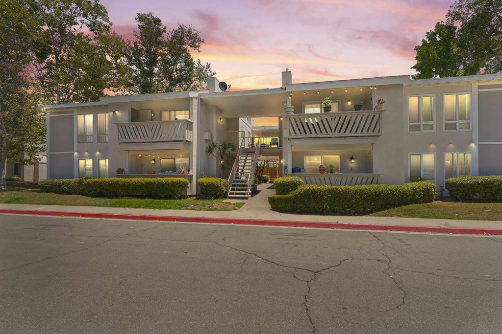 Photo of 512 Sandalwood PL #7, Escondido, CA 92027 (MLS # 260013749)