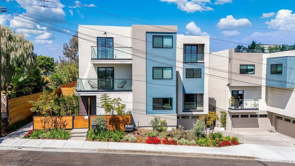 Photo of 2124 San Clemente, San Diego, CA 92107 (MLS # 260007635)