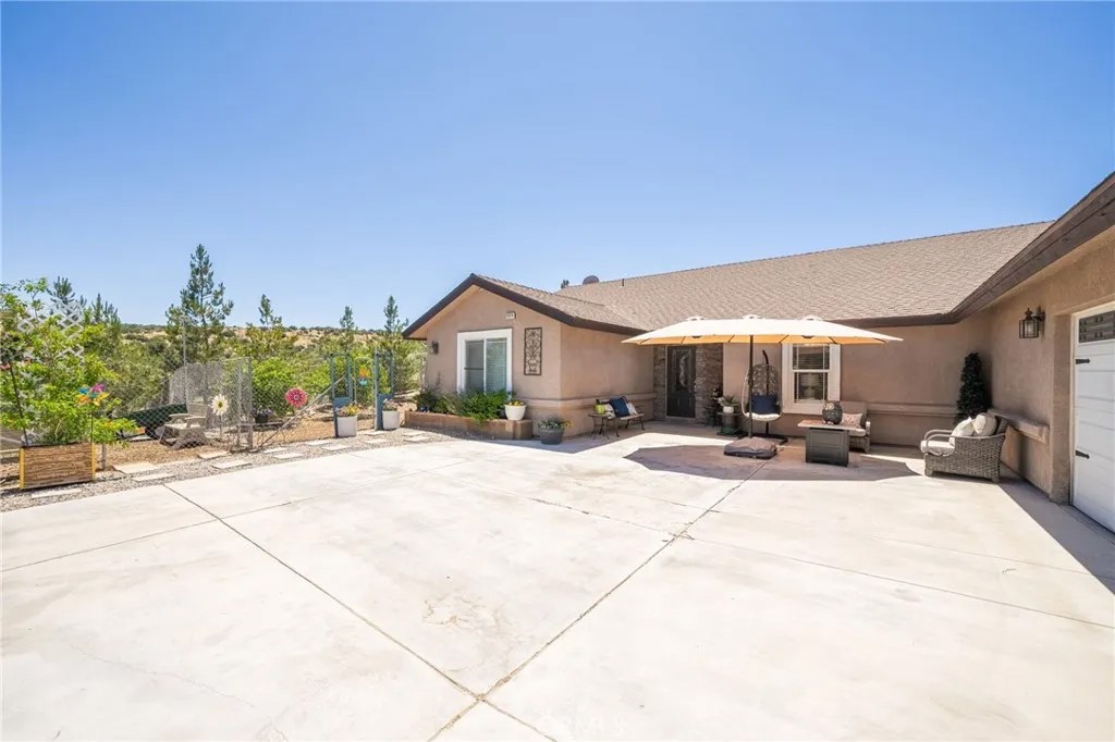 7575 Rancho Road