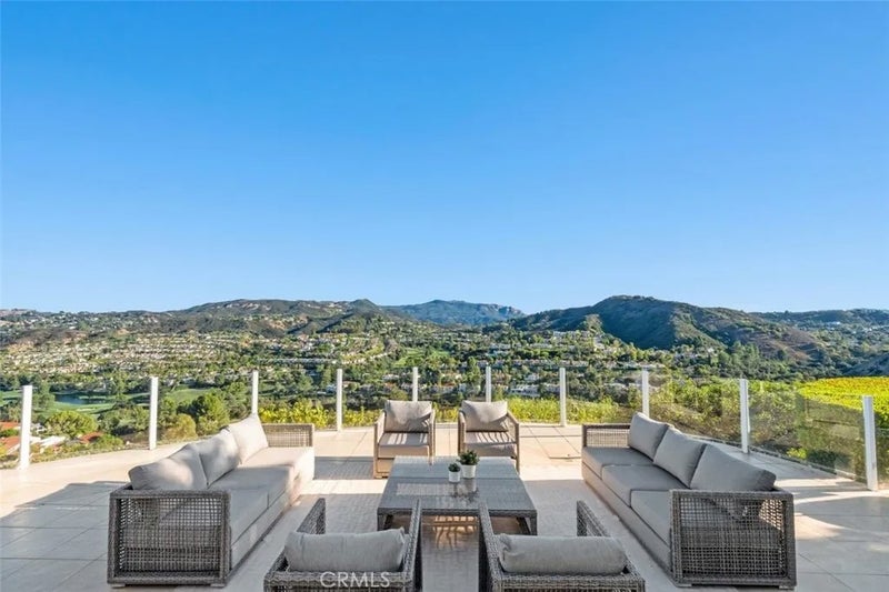 24658 Cordillera Drive