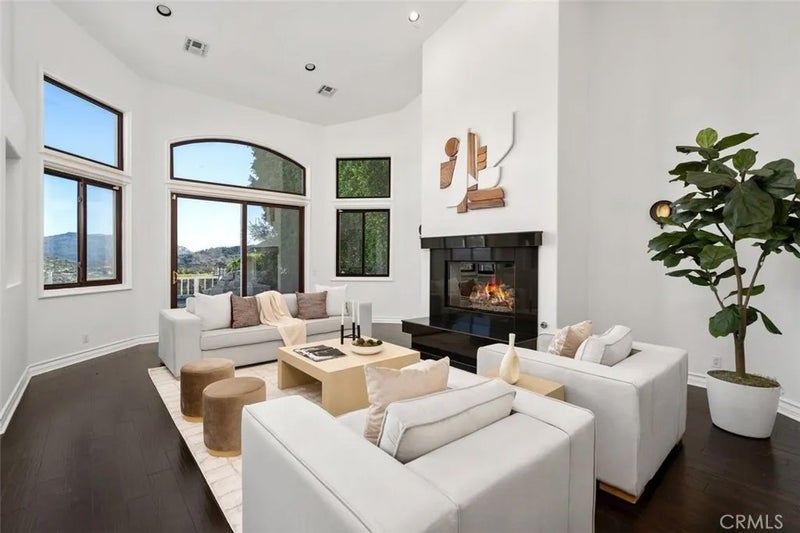 24658 Cordillera Drive