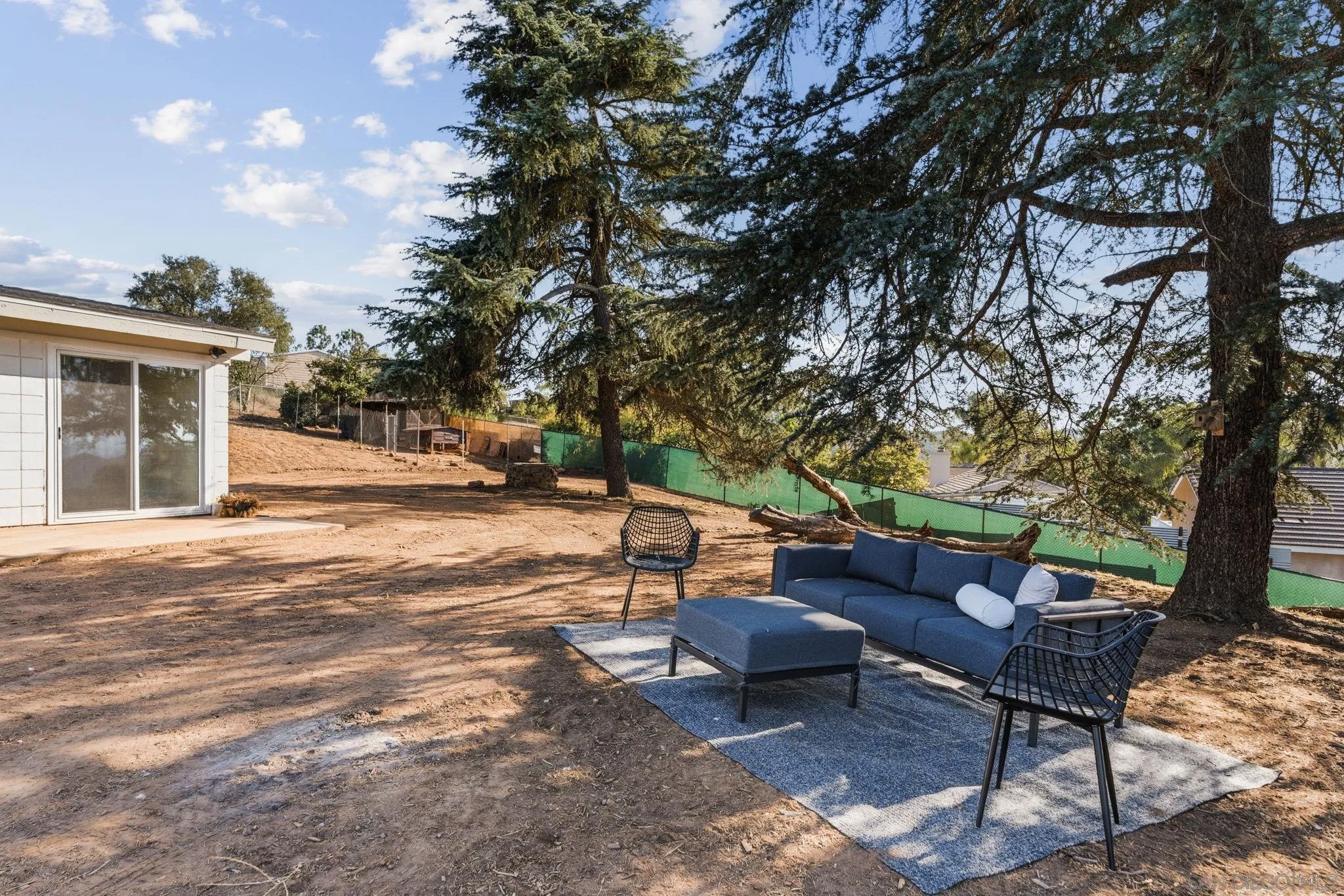 30562 Rolling Hills Dr.
