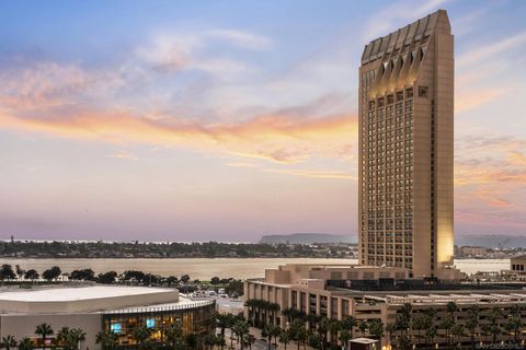 Tiny photo for 555 Front St #1302, San Diego, CA 92101 (MLS # 250043476)