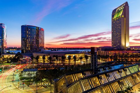 Tiny photo for 555 Front St #1302, San Diego, CA 92101 (MLS # 250043476)