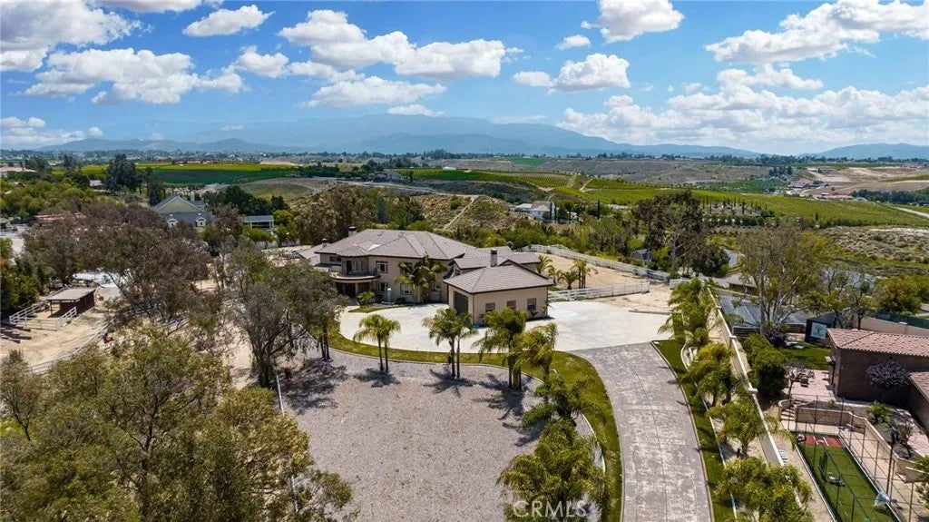 Photo of 39625 Calle Cabernet, Temecula, CA 92591 (MLS # OC26070354)