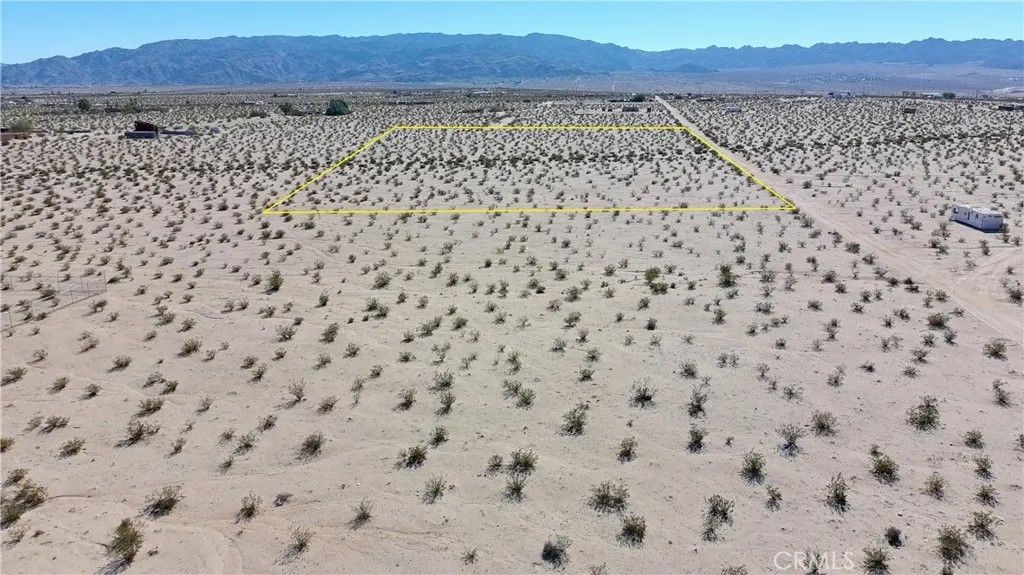 Photo of 0 Pampas, 29 Palms, CA 92277 (MLS # SW25258208)