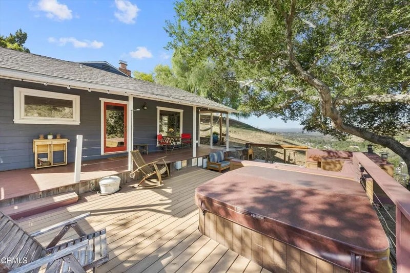 7669 Airlie Drive