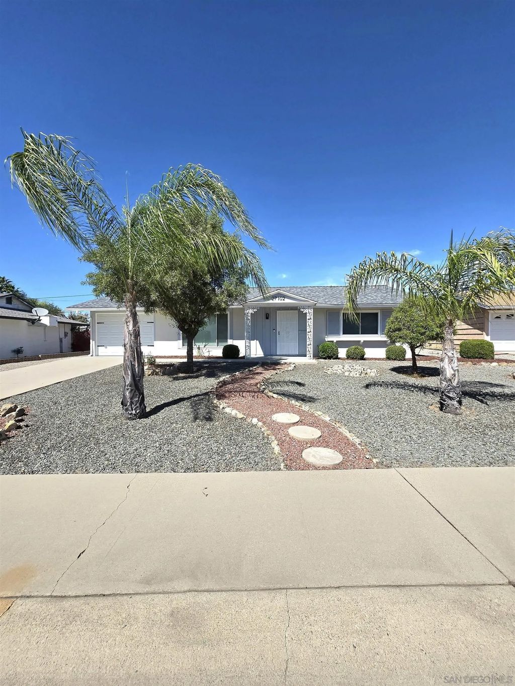 Photo of 27102 Capilano Dr, Menifee, CA 92586 (MLS # 260006883)