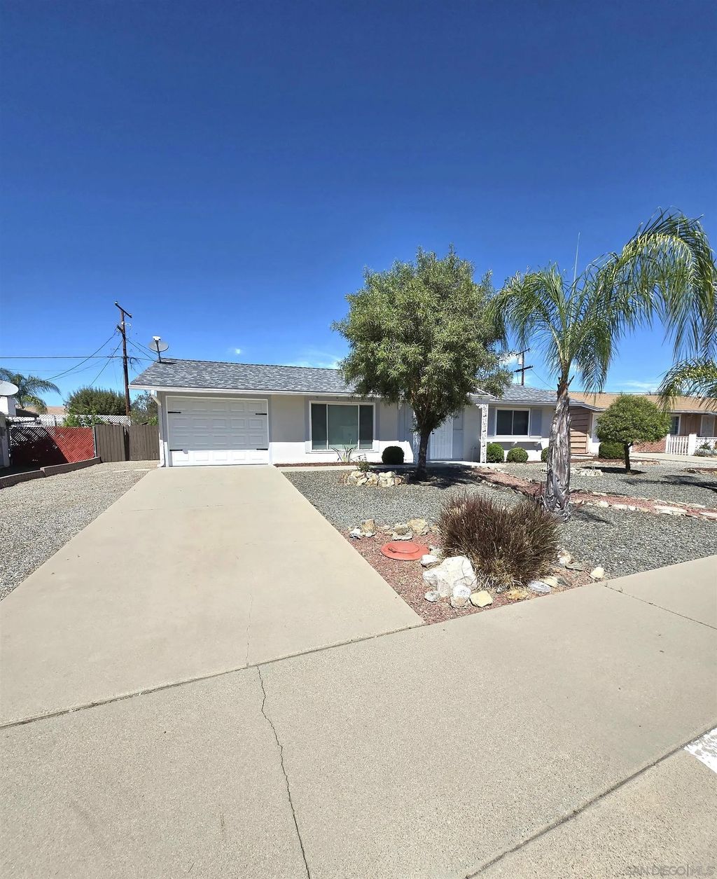 Photo of 27102 Capilano Dr, Menifee, CA 92586 (MLS # 260006883)