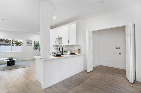 Tiny photo for 1513 California St, Oceanside, CA 92054 (MLS # 250042380)