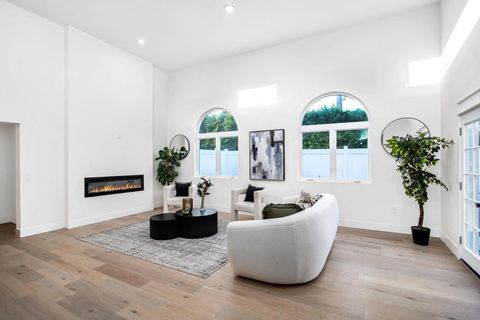 Tiny photo for 1513 California St, Oceanside, CA 92054 (MLS # 250042380)