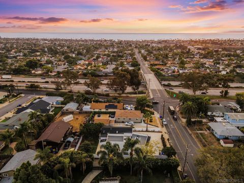 Tiny photo for 1513 California St, Oceanside, CA 92054 (MLS # 250042380)