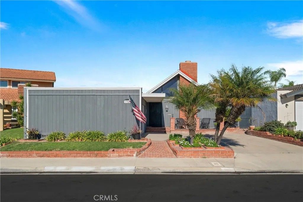 Photo of 1788 Hawaii Cir, Costa Mesa, CA 92626 (MLS # OC26013854)