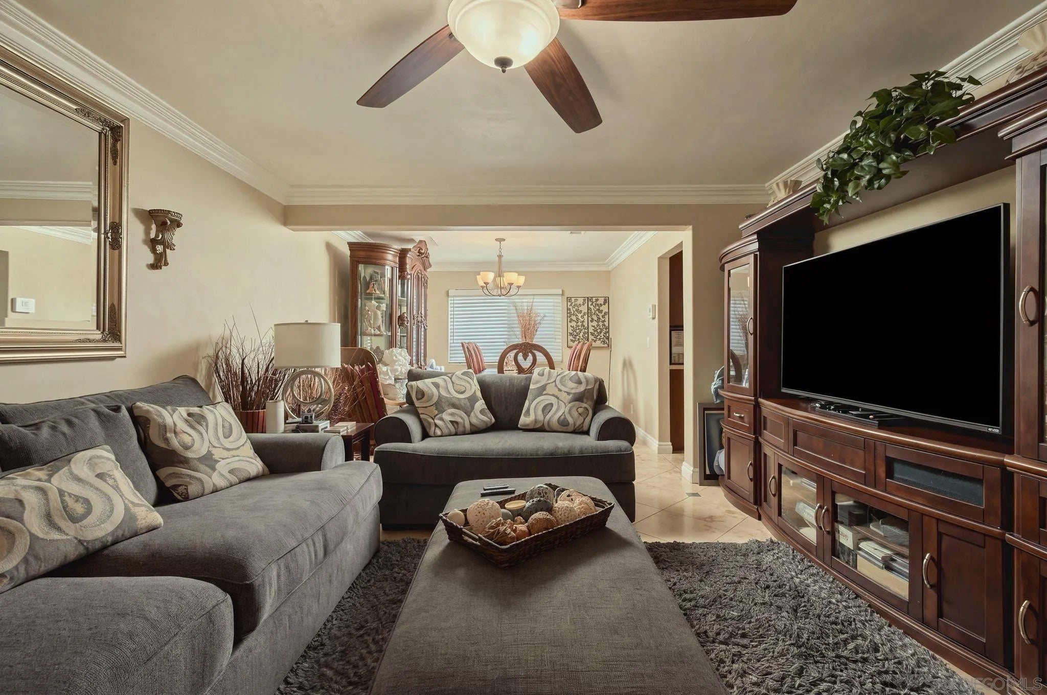11322 Surco Dr