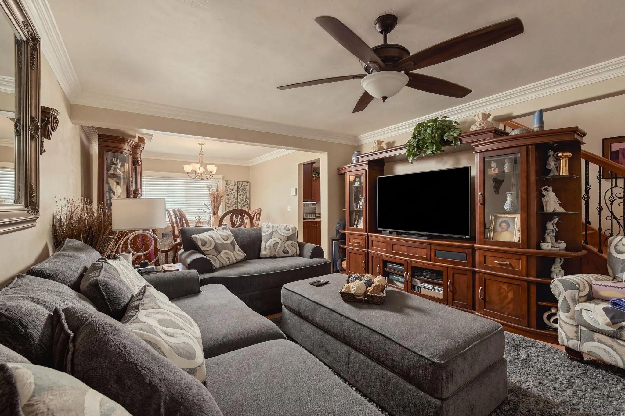 11322 Surco Dr
