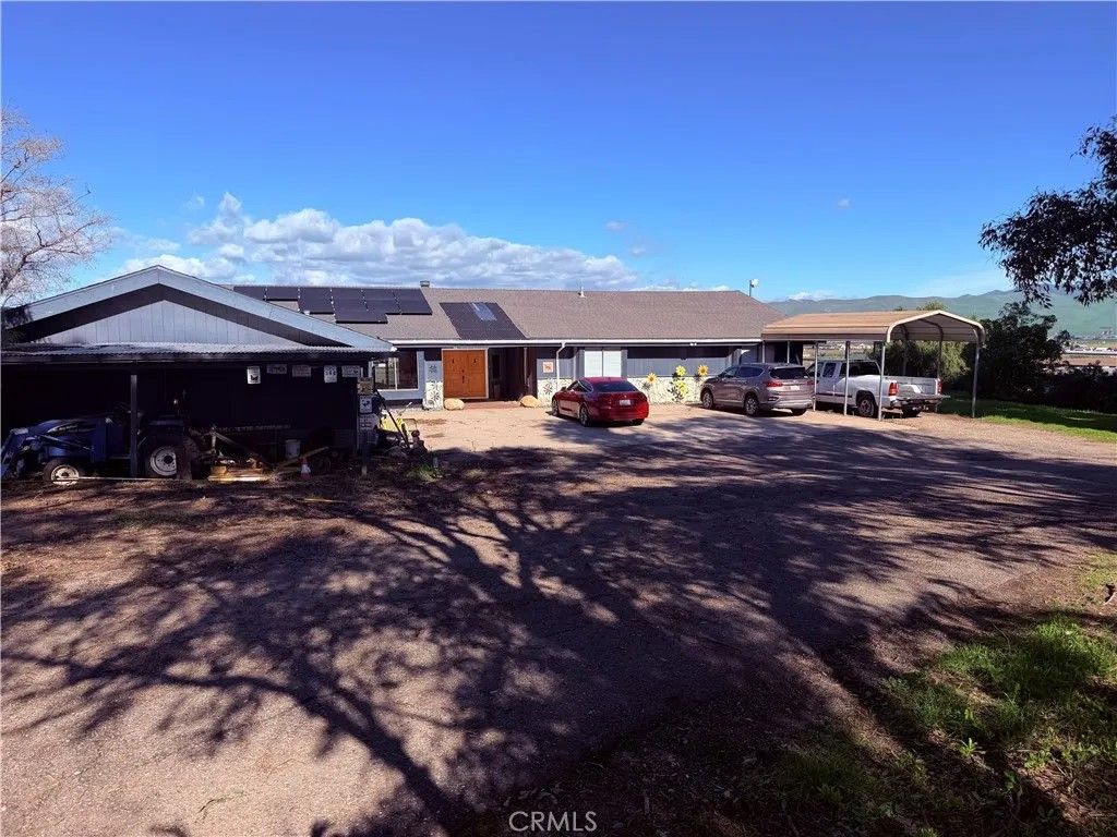 Photo of 2075 Cambridge Way, Santa Maria, CA 93454 (MLS # PI26006483)