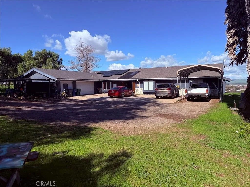 Photo of 2075 Cambridge Way, Santa Maria, CA 93454 (MLS # PI26006483)