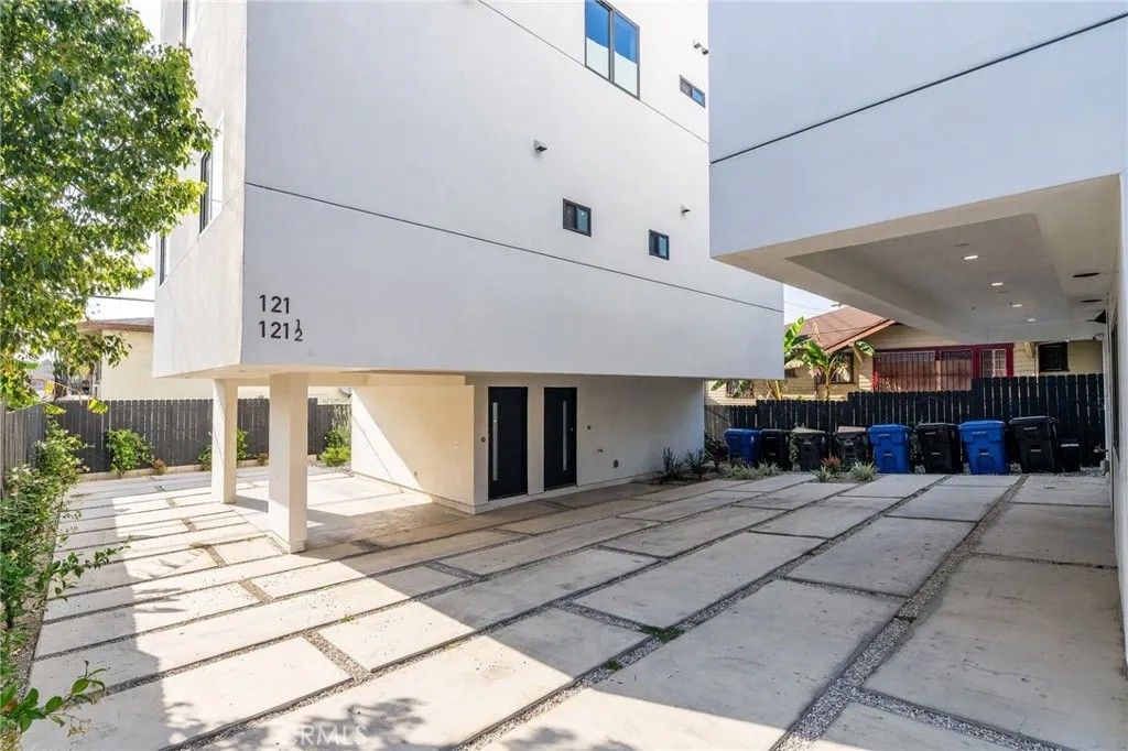 Photo of 121 S Coronado Street, Los Angeles, CA 90057 (MLS # SB26019672)